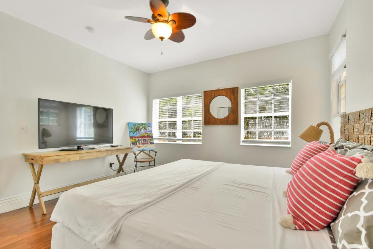 Sunflower Boutique Hotel Apartments 마이애미 비치 외부 사진