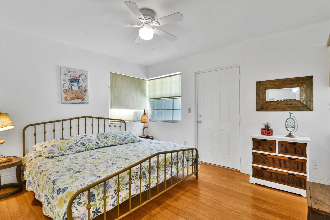 Sunflower Boutique Hotel Apartments 마이애미 비치 외부 사진