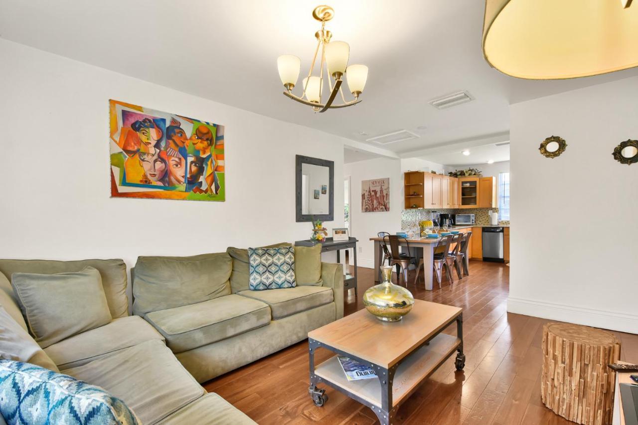 Sunflower Boutique Hotel Apartments 마이애미 비치 외부 사진